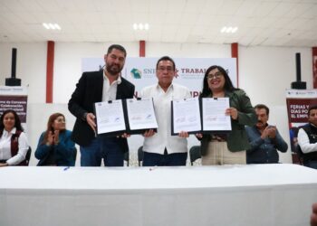 STPSH firma convenios con los ayuntamientos de Mineral del Monte y Omitlán de Juárez