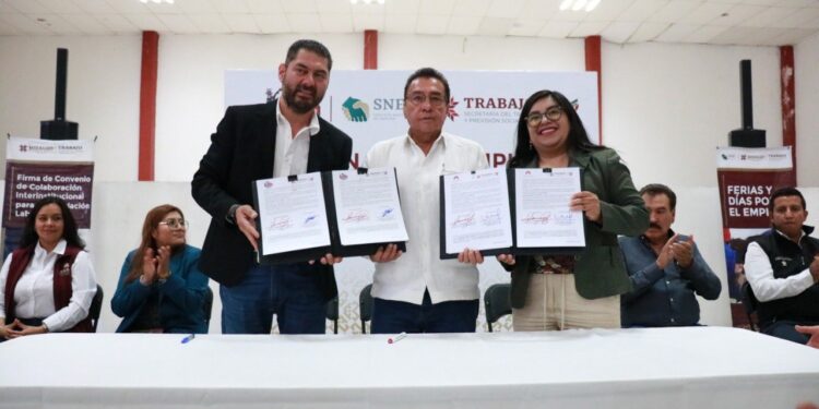 STPSH firma convenios con los ayuntamientos de Mineral del Monte y Omitlán de Juárez