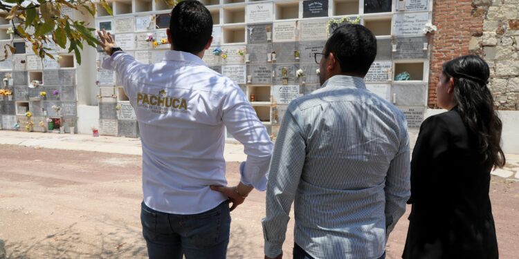 Alista gobierno de Pachuca el panteón municipal previo al 10 de mayo