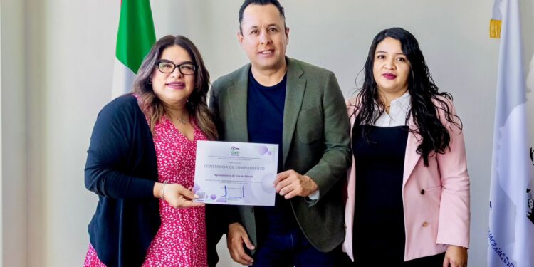 Transformando con transparencia: Gobierno Municipal de Tula de Allende recibe constancia de cumplimiento del ITAIH
