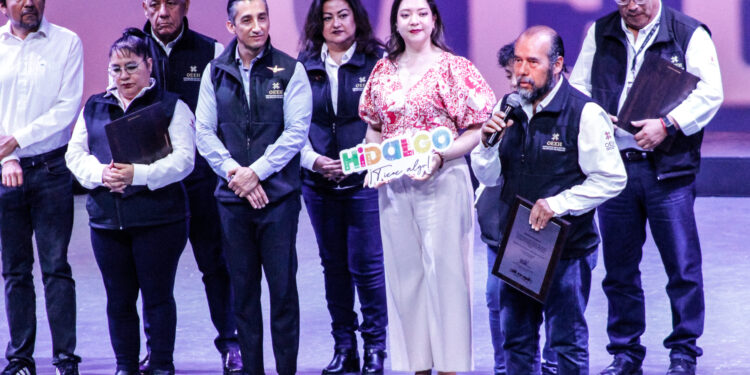 Recorren el Teatro San Francisco tras intervención de mantenimiento