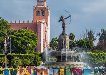 Extraditan a dos personas requeridas por Estados Unidos; uno detenido en Ixmiquilpan