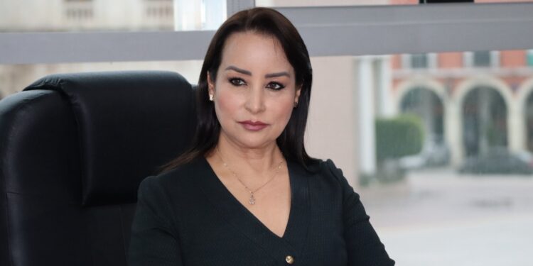 Calificadora internacional aprueba el desempeño del gobierno de Julio Menchaca