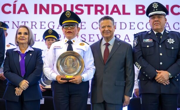 Julio Menchaca reconoce labor de la Policía Industrial Bancaria