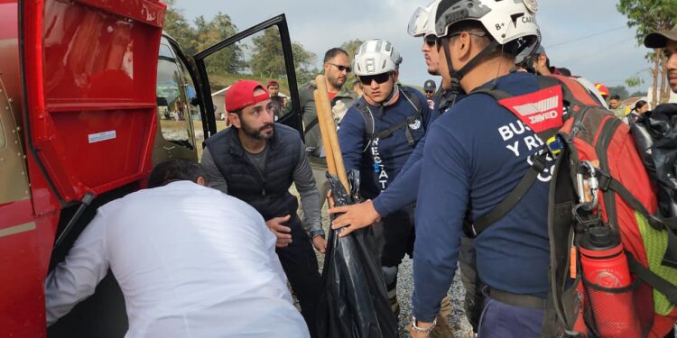 Localizan 4 personas más y trasladan 262 pacientes
