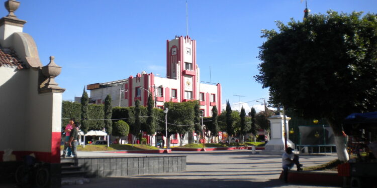Brutalidad policial en Mixquiahuala: asesinan a joven carpintero en los separos