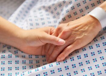 Presentan iniciativa para legalizar la #eutanasia en #México: “Ley Trasciende” suma 128 mil firmas